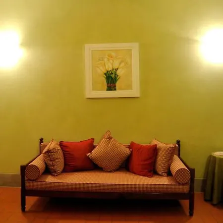 Alla Dimora Lucense Bed and Breakfast Λούκα
